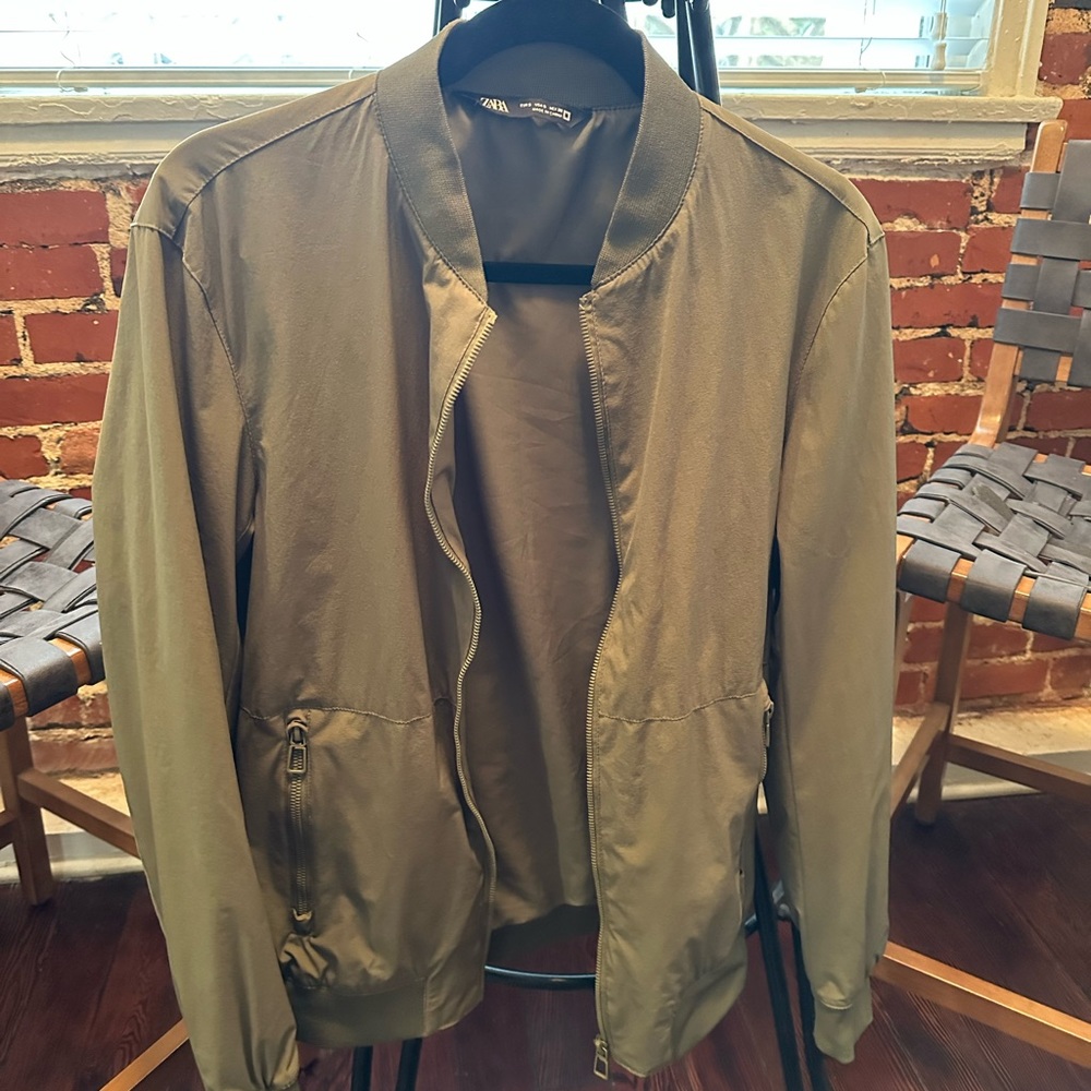 ZARA BOMBER JACKET